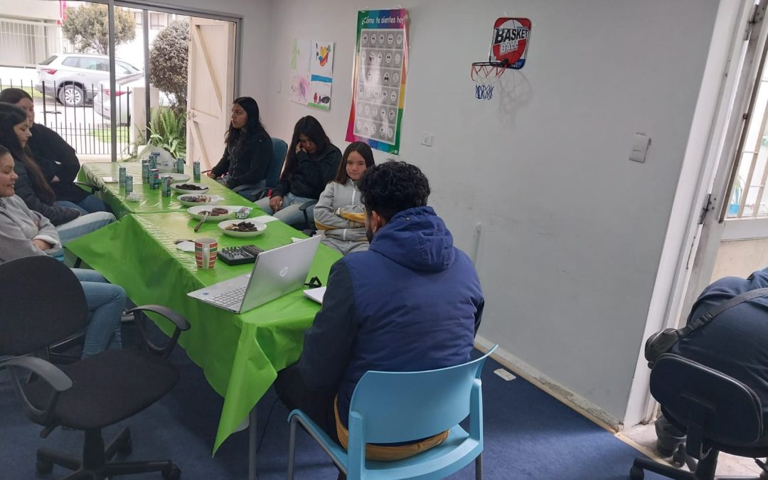Podcast «Maritorio»: Las voces de la niñez se toman ONG Raíces